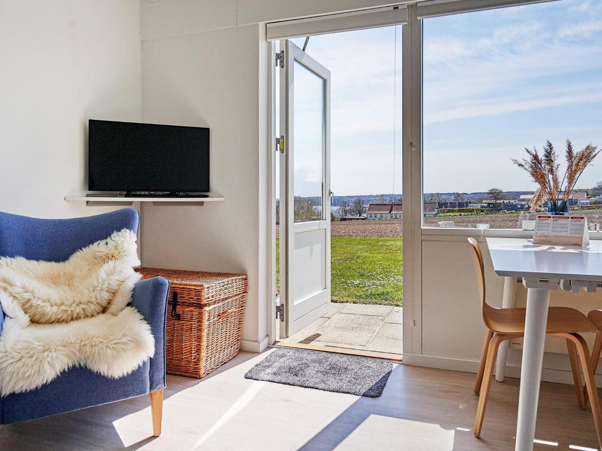 2 Person Holiday Home In Allinge Extérieur photo