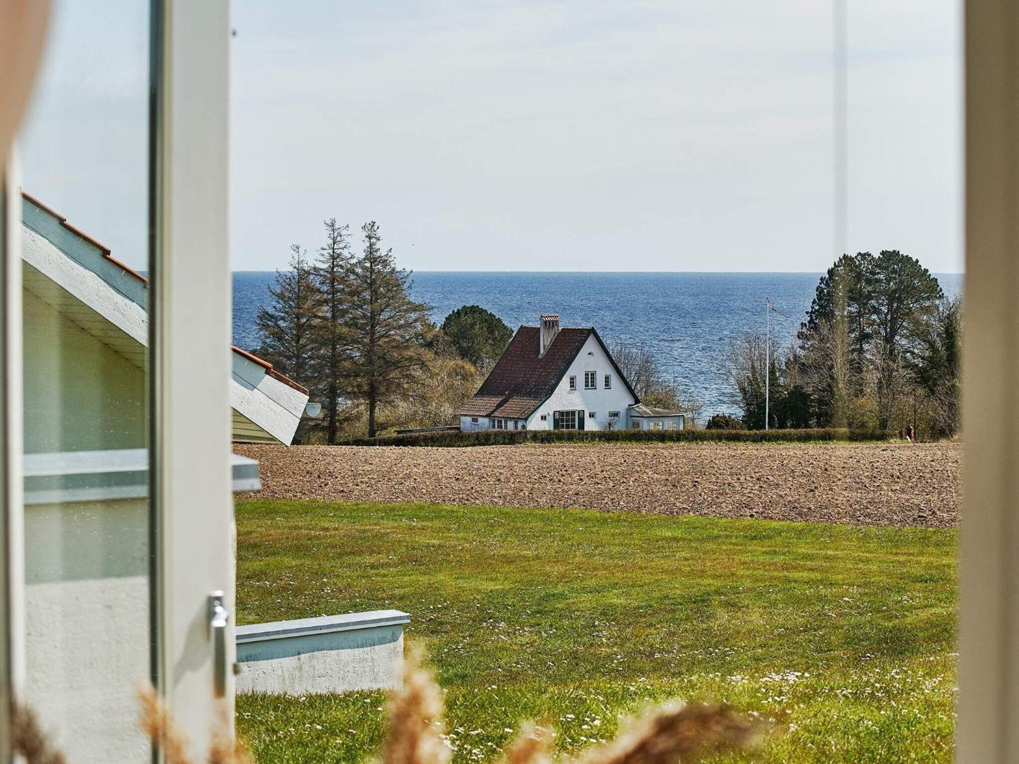 2 Person Holiday Home In Allinge Extérieur photo